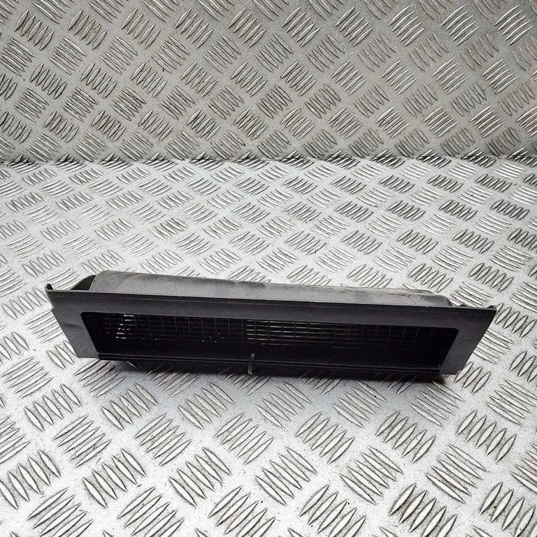 Gaisa ieplūdes kanāla detaļa (-as) 1EC819060A