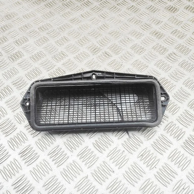 Część kanału dolotowego 5Q0815479