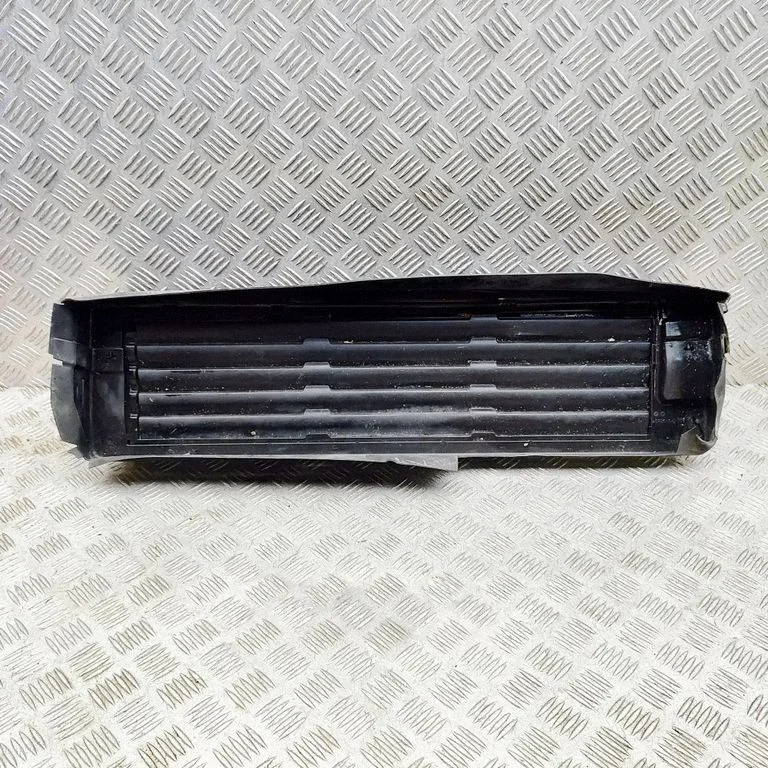 Gaisa ieplūdes kanāla detaļa (-as) 83A121285H