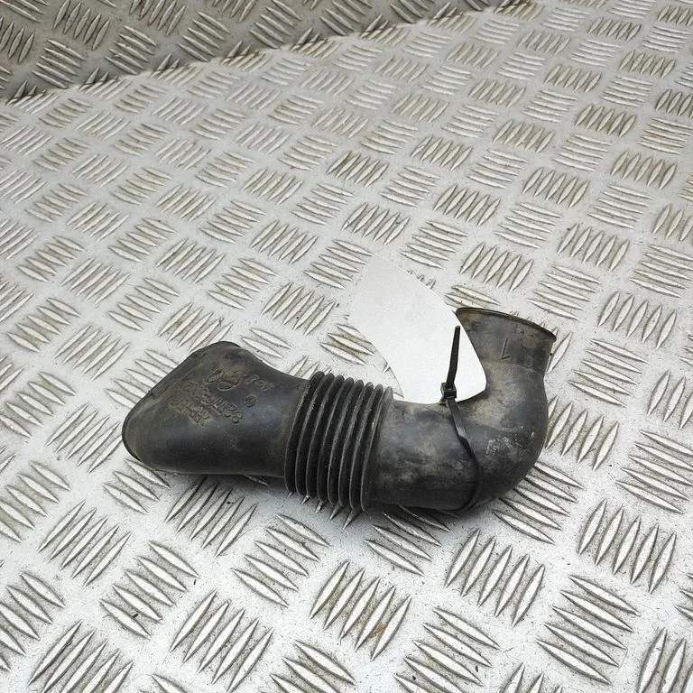 Część kanału dolotowego 8277650020 – Lexus LS UCF30 (2001-2007)