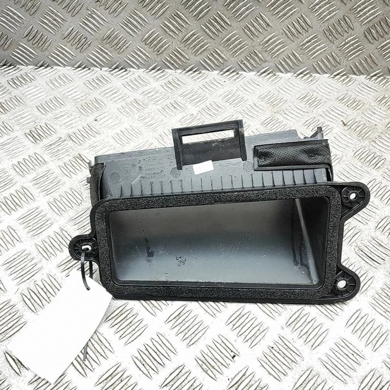 Õhuvõtukanali osa (-d) EKED5302811