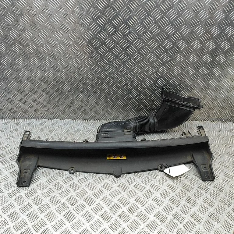 Gaisa ieplūdes kanāla detaļa (-as) A2535003200