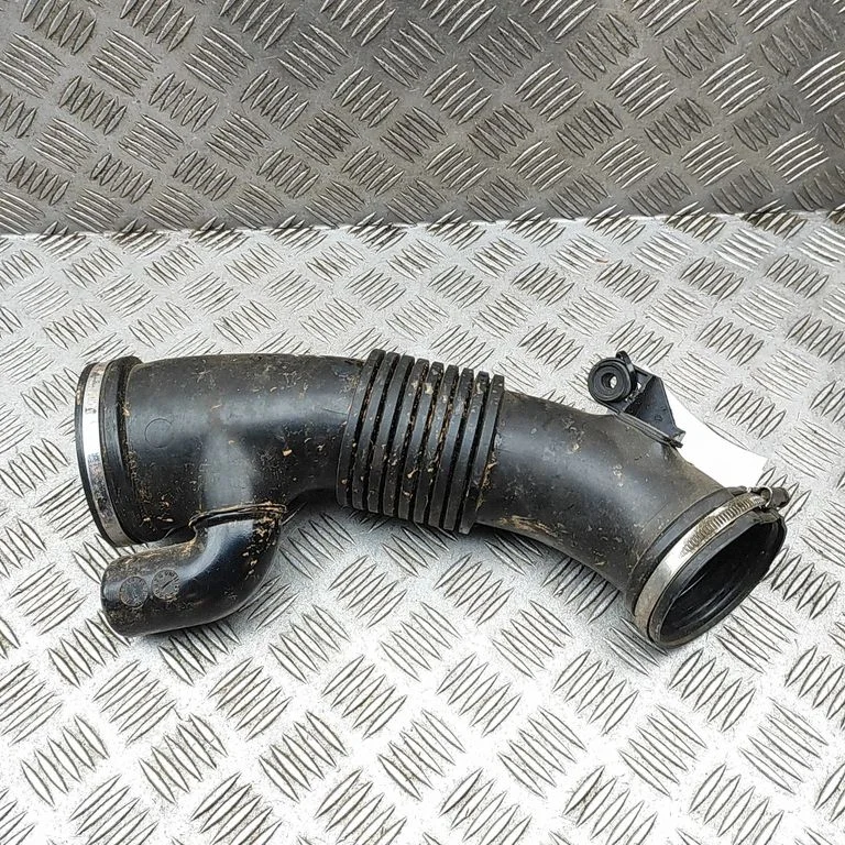 Air intake duct part 9W839C602A