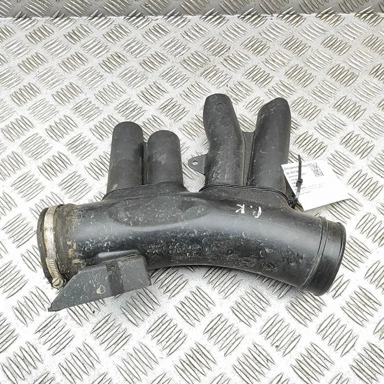 Air intake duct part 9W8396790AA