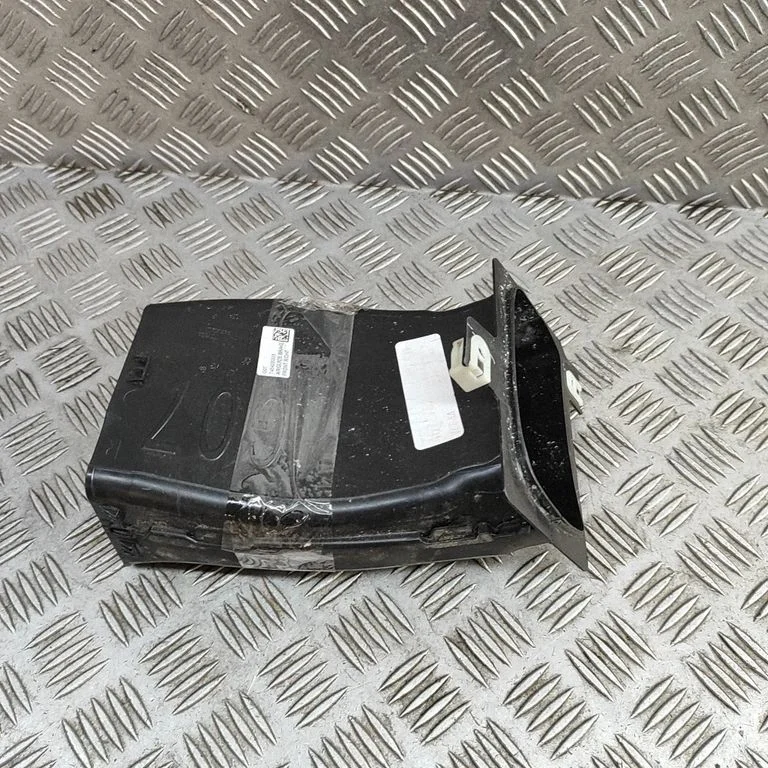 Õhuvõtukanali osa (-d) – BMW X7 G07 (2018-)