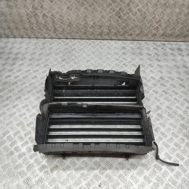 Air intake duct part 9829711480