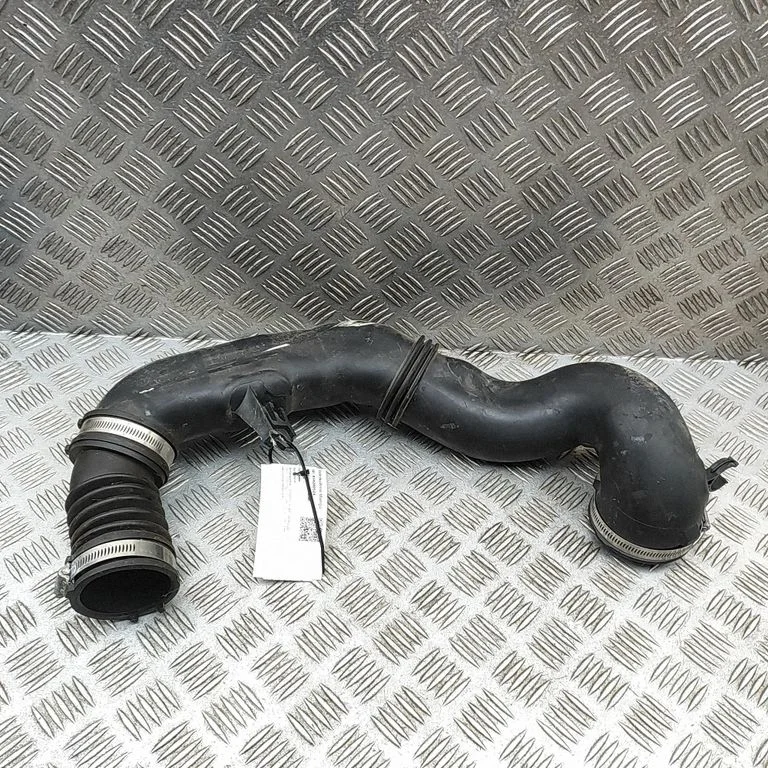 Część kanału dolotowego 46011SG010