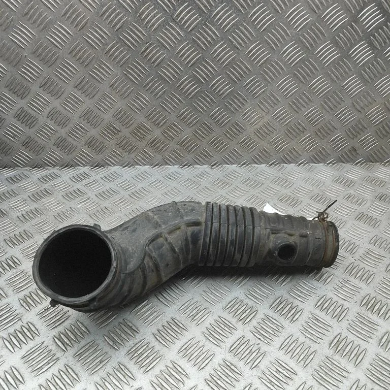 Air intake duct part 2372108D10