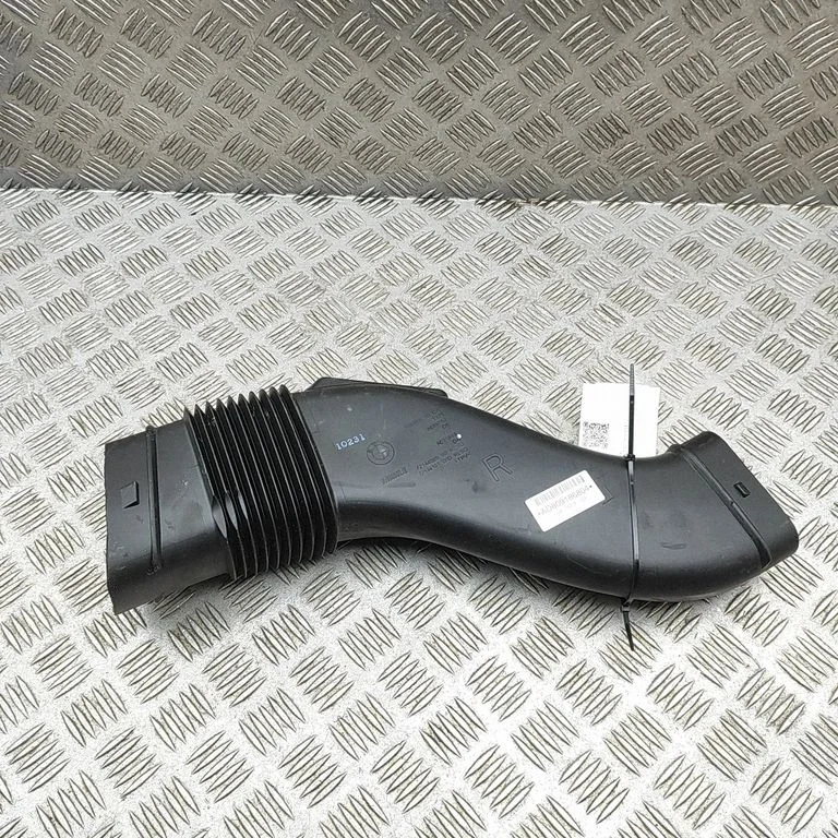 Gaisa ieplūdes kanāla detaļa (-as) 8689752