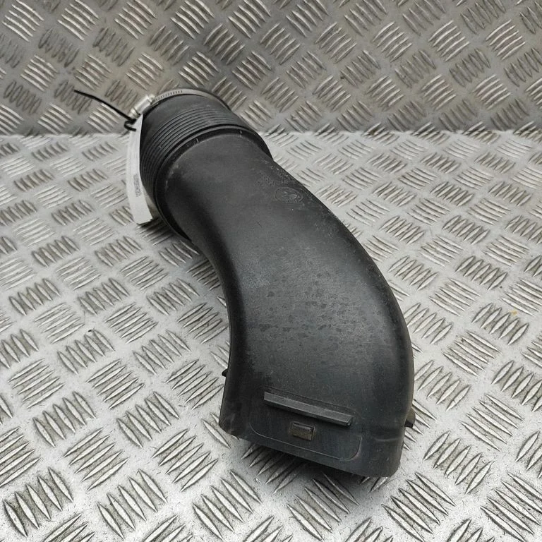 Gaisa ieplūdes kanāla detaļa (-as) 8053371