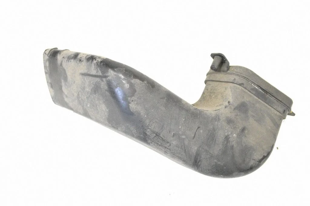 Gaisa ieplūdes kanāla detaļa (-as) 8E0129604E