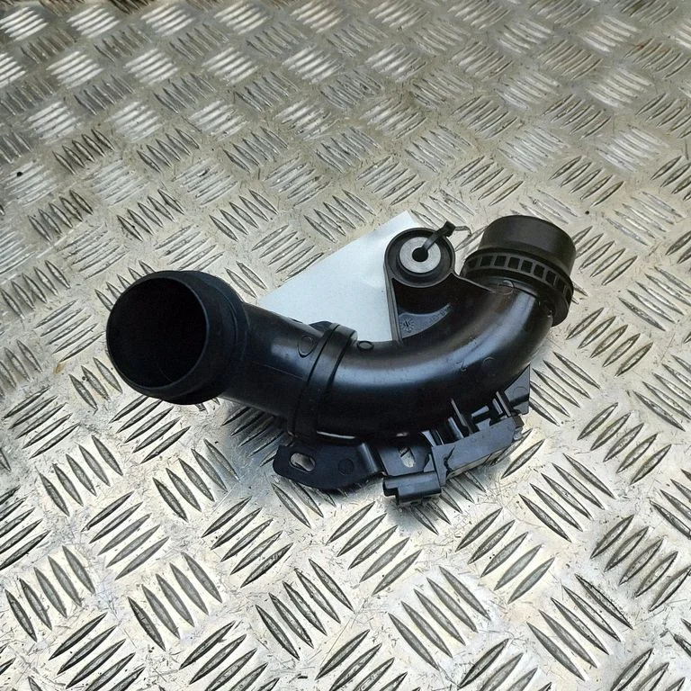 Air intake duct part 9812736080