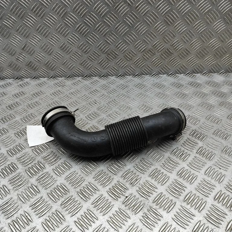 Gaisa ieplūdes kanāla detaļa (-as) F1F19C623CC