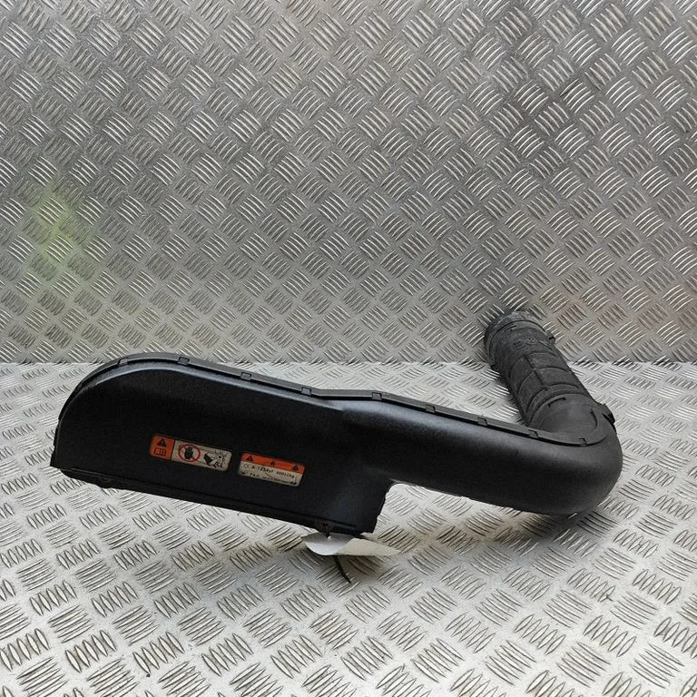 Gaisa ieplūdes kanāla detaļa (-as) 282103Z060