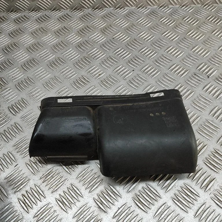 Gaisa ieplūdes kanāla detaļa (-as) A1775050500