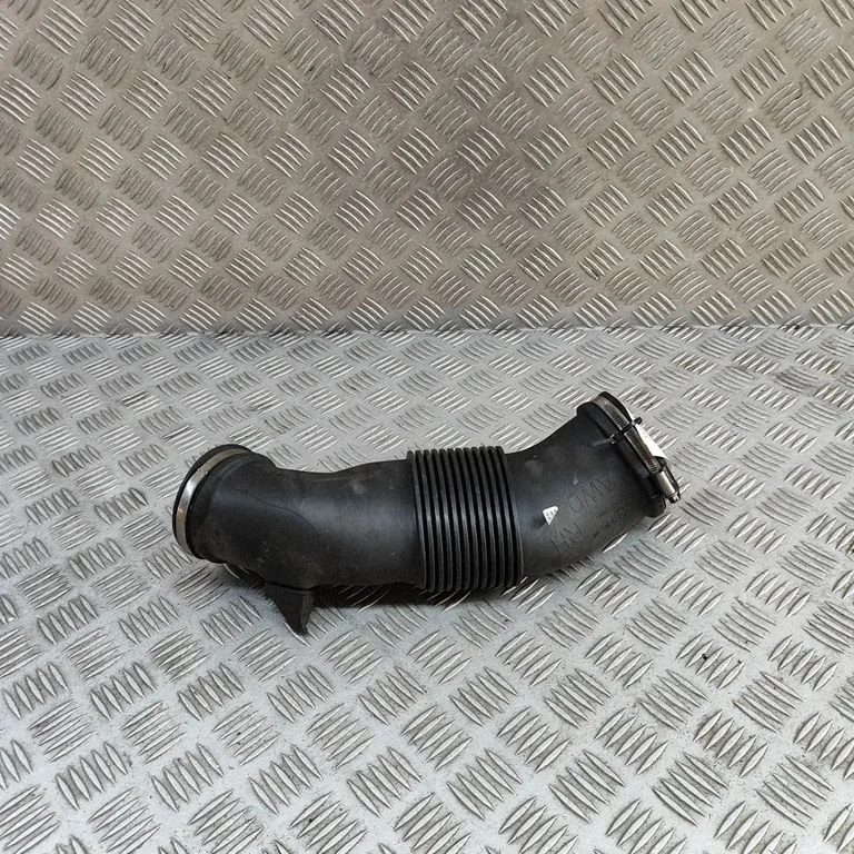 Air intake duct part GX539F805BA