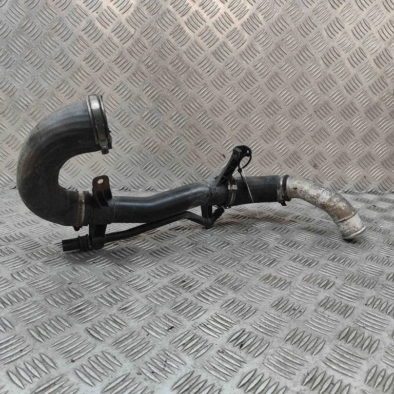 Air intake duct part – Saab 9-3 Ver2 (2008-2016)