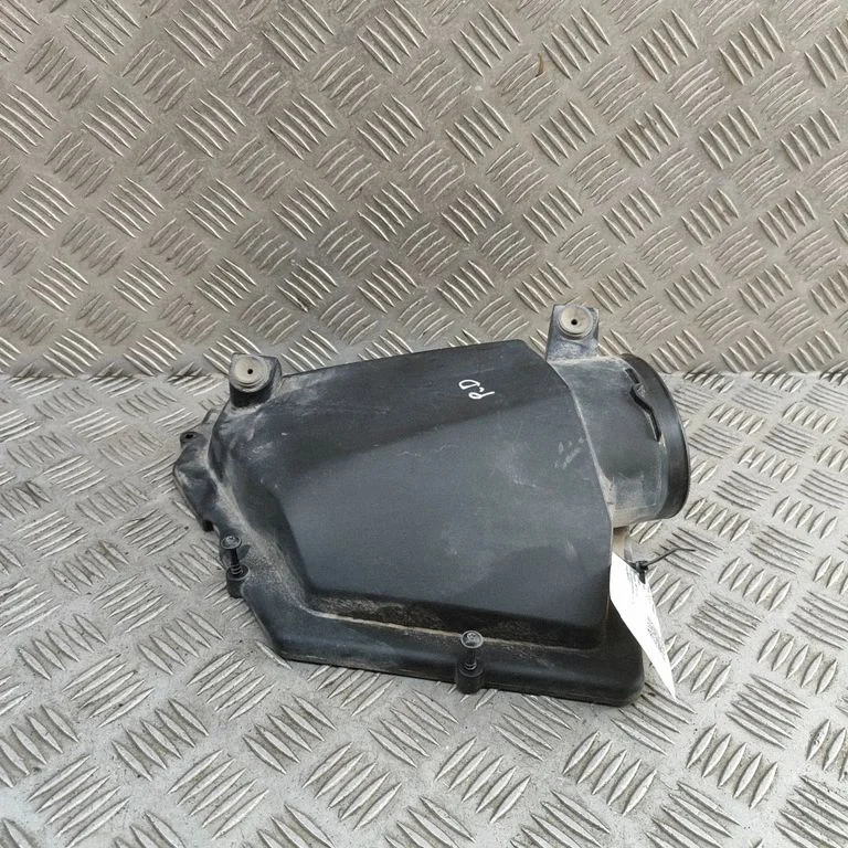 Air intake duct part 72144047