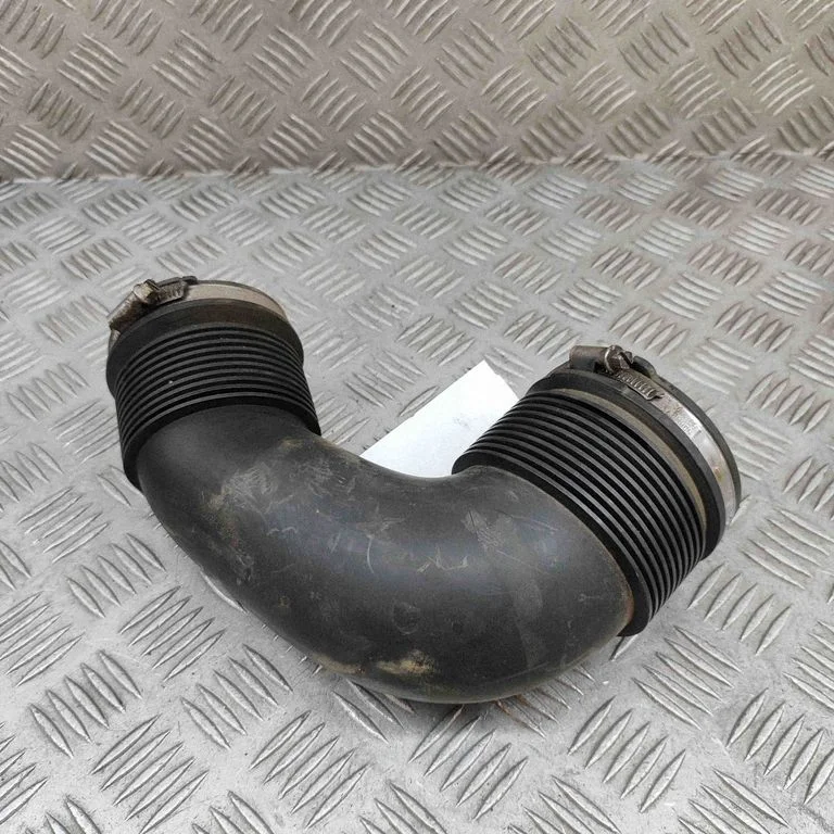 Air intake duct part – Audi Q7 4M (2015-)