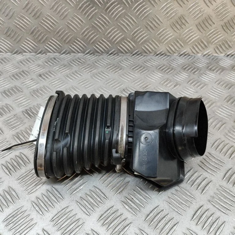Gaisa ieplūdes kanāla detaļa (-as) A6540980083