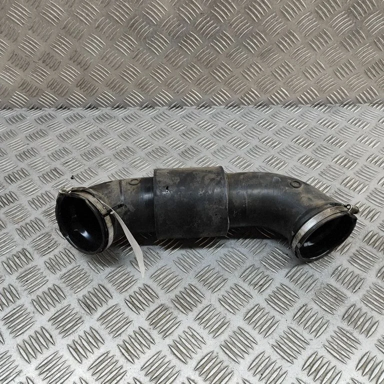 Air intake duct part A9075284300