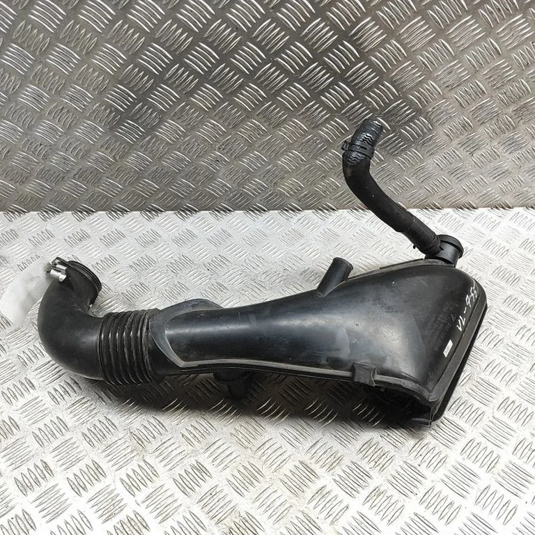 Gaisa ieplūdes kanāla detaļa (-as) 982129531A – Porsche 718 Cayman 982 982c (2016-)
