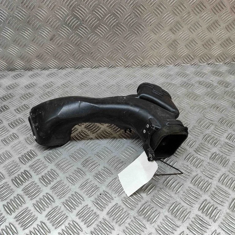 Air intake duct part – Lexus RX III (2008-2015)