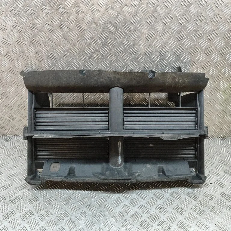 Gaisa ieplūdes kanāla detaļa (-as) 68104712AC