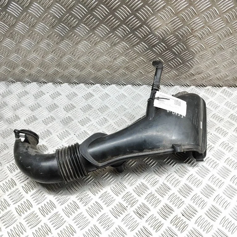 Gaisa ieplūdes kanāla detaļa (-as) 982129531A – Porsche Cayman 981 (2012-2016)