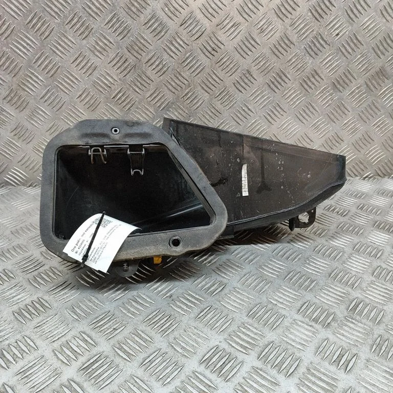 Air intake duct part – Porsche Panamera (970) (2009-2017)