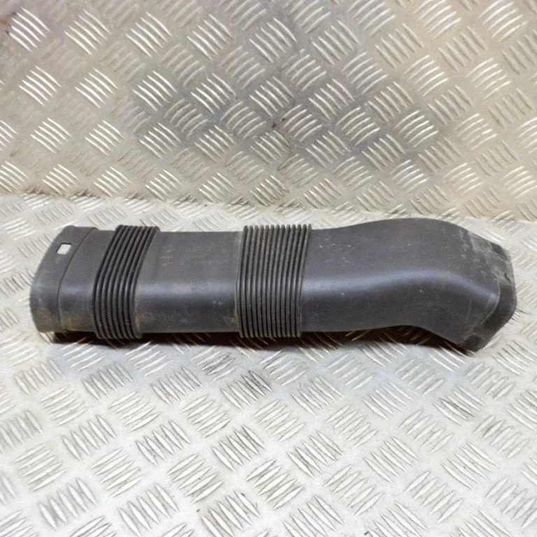 Air intake duct part – BMW 3 Series F30 F35 F31 (2012-2018)