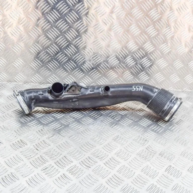 Air intake duct part – BMW 5 Series F10 F11 (2009-2016)