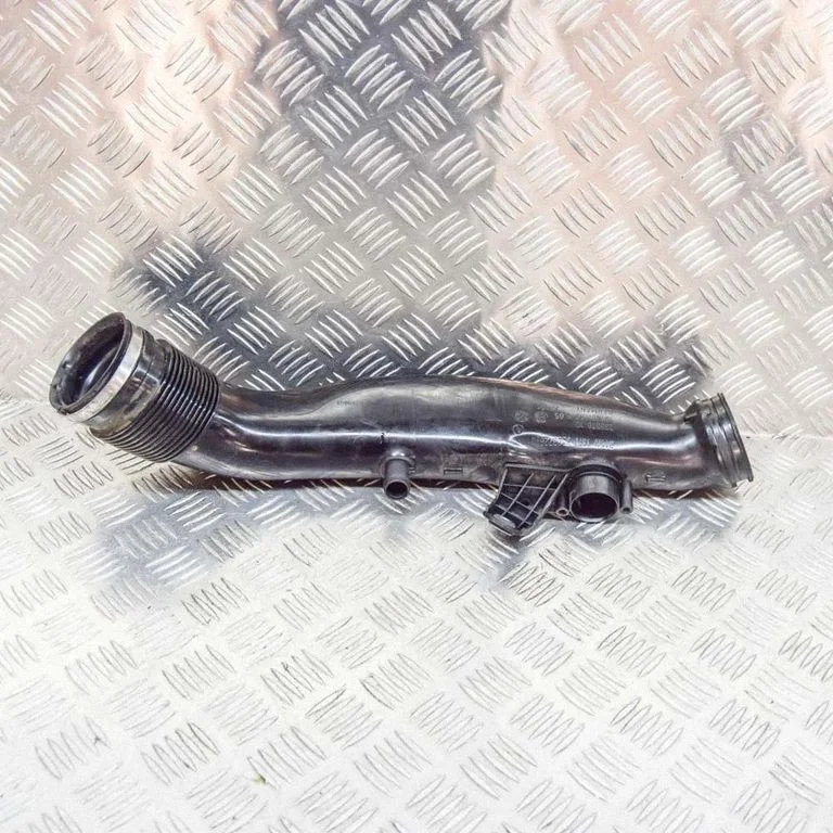 Air intake duct part – BMW 5 Series F10 F11 (2009-2016)