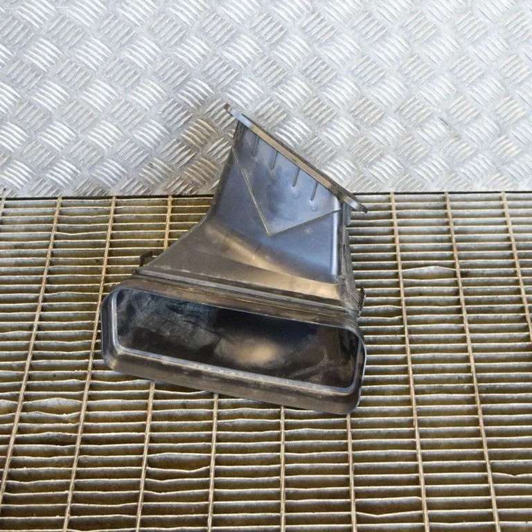 Air intake duct part 109216200A