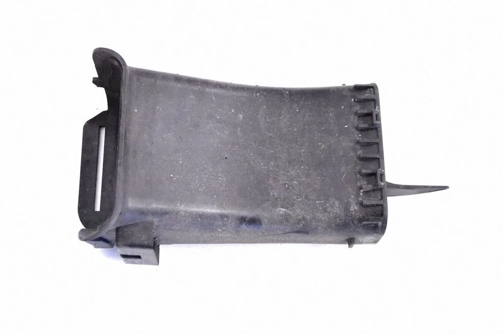Air intake duct part – BMW 1 Series F20 F21 (2011-2019)