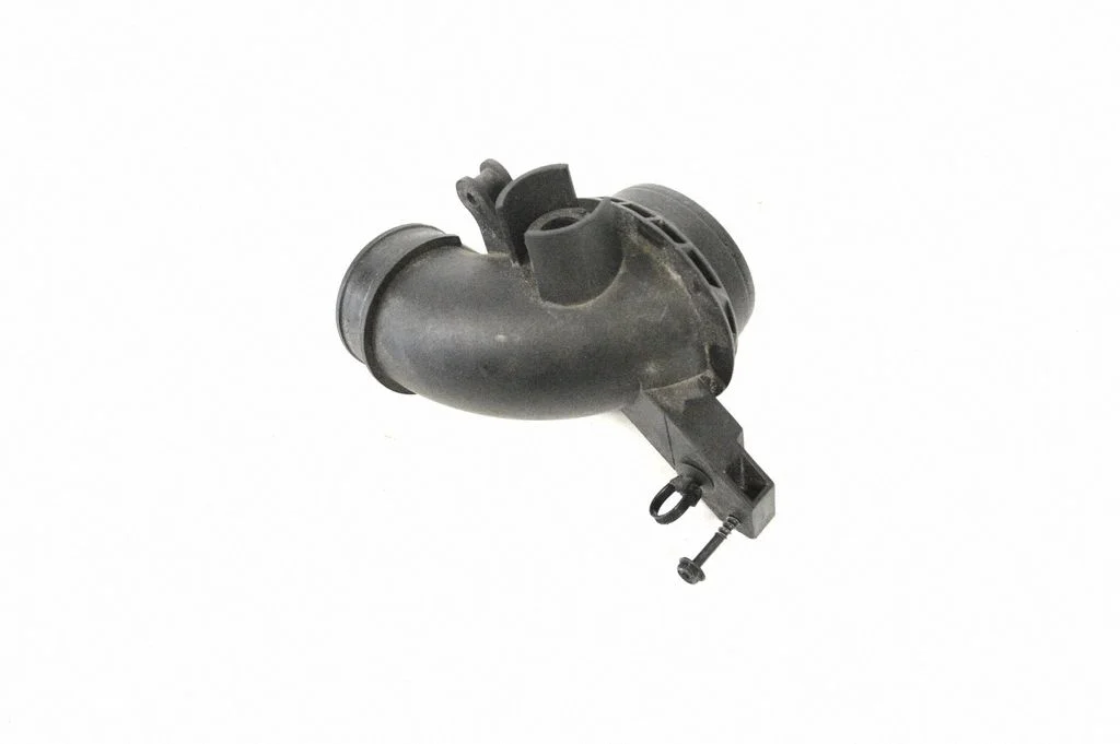 Air intake duct part – Ford Focus (2010-2017)