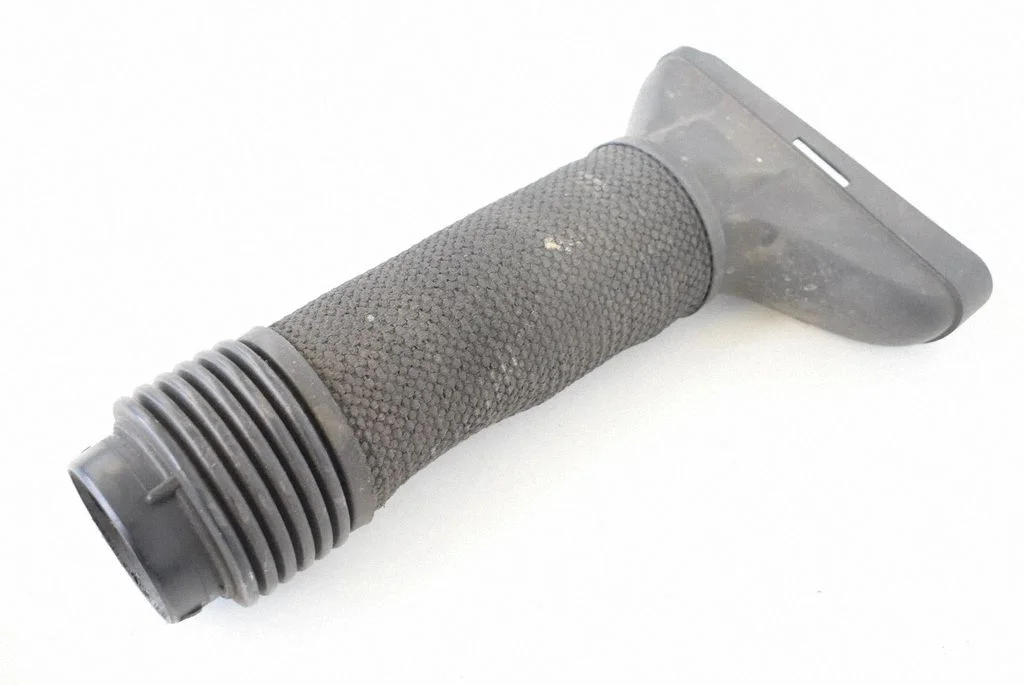 Air intake duct part A2710900682