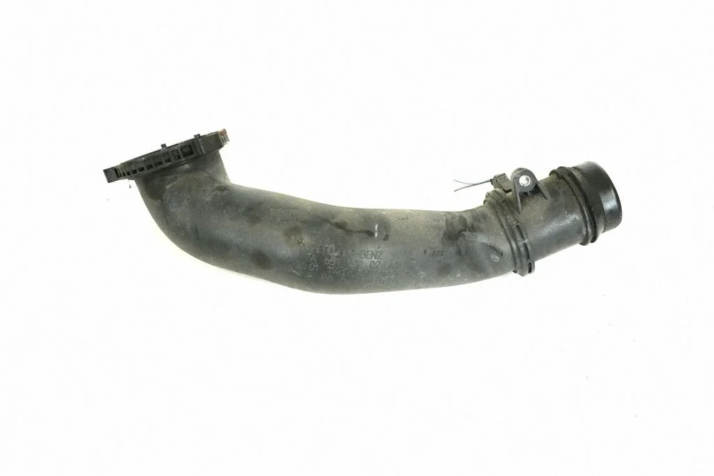 Air intake duct part – Mercedes-Benz Vito Viano W639 (2003-2014)