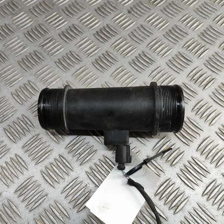 Air pressure sensor 06B905379