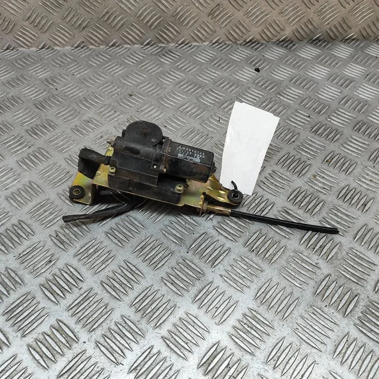 Ieplūdes kolektora vārsta motoriņš MB810722