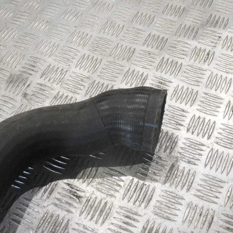 Air intake hose/pipe – Bentley Continental (2003-2017)