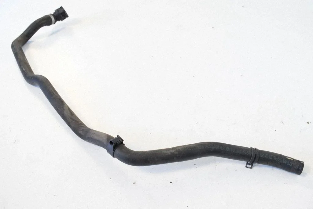 Õhu sisselaske voolik (-ud)/ toru (-d) – BMW 4-seeria F32 F33 (2013-2020)
