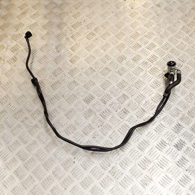 Air intake hose/pipe – Volvo XC60 (2017-)