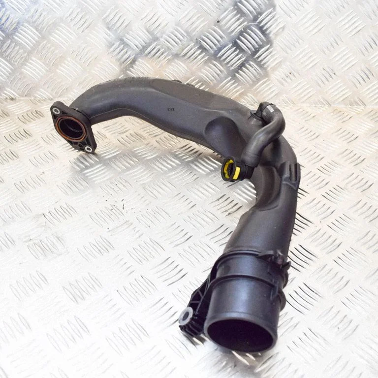 Õhu sisselaske voolik (-ud)/ toru (-d) 8200645723 – Dacia Duster Oroch (2015-)