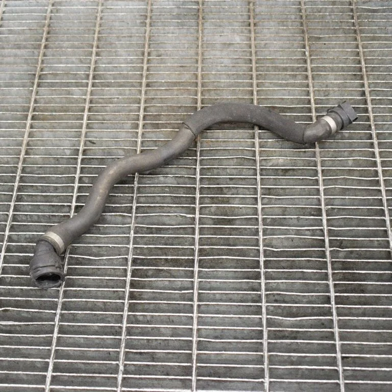 Air intake hose/pipe