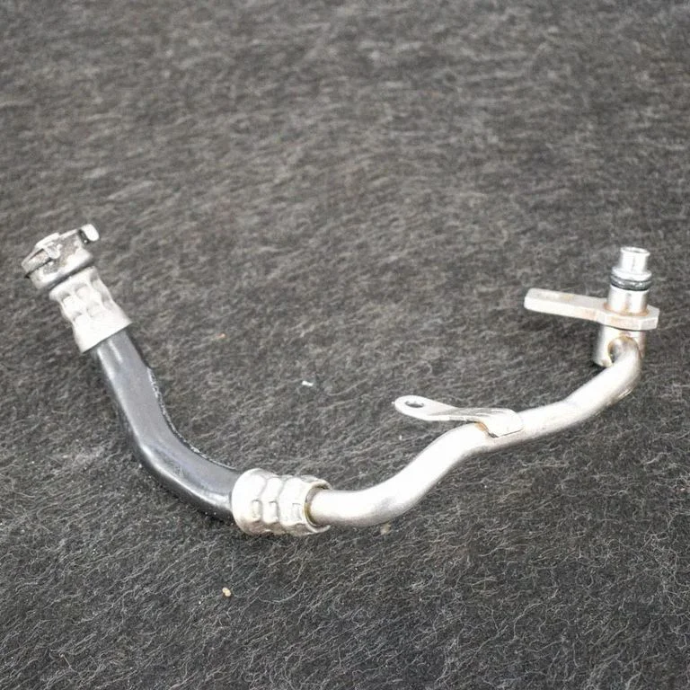 Šļūtene (-es)/ caurule (-es) – Audi A8 S8 D4 4H (2010-2016)