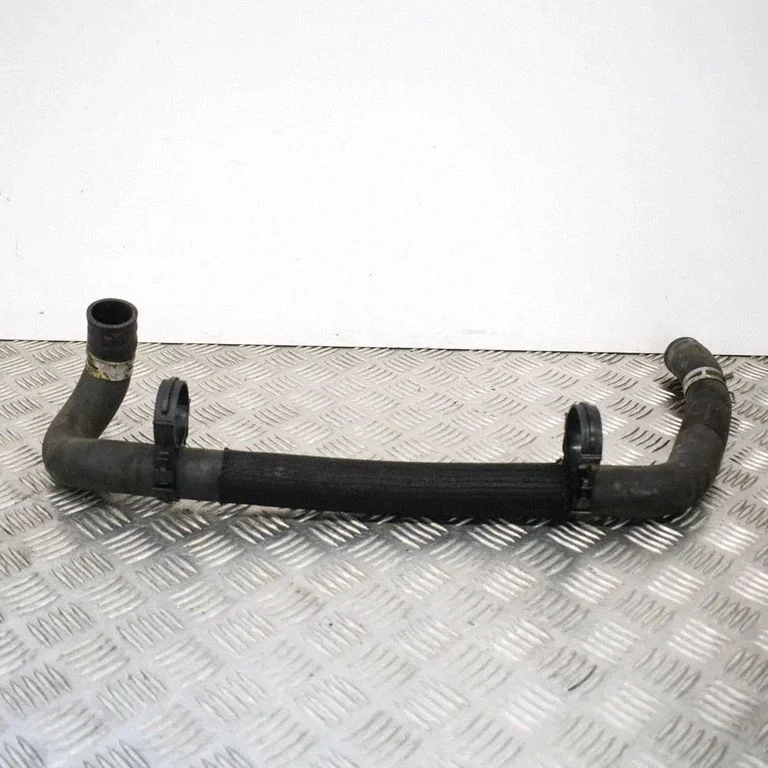 Air intake hose/pipe