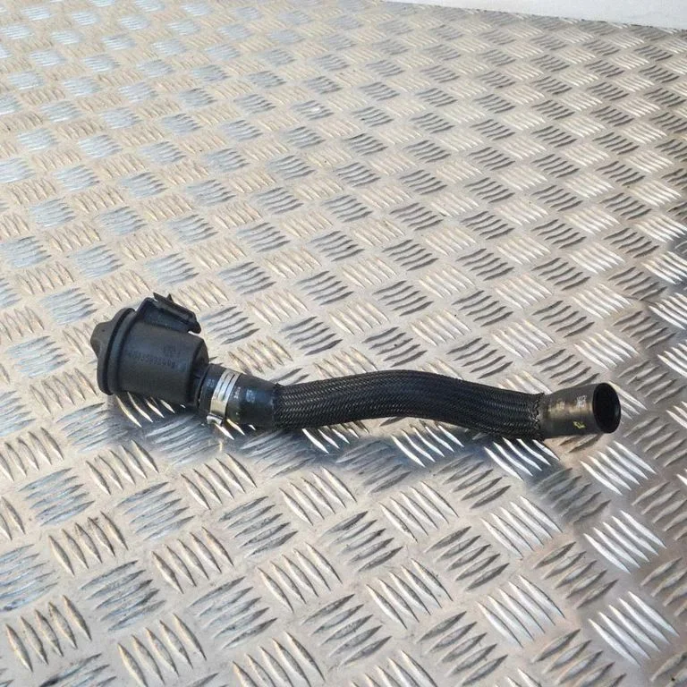 Air intake hose/pipe – Ford Kuga I (2008-2012)