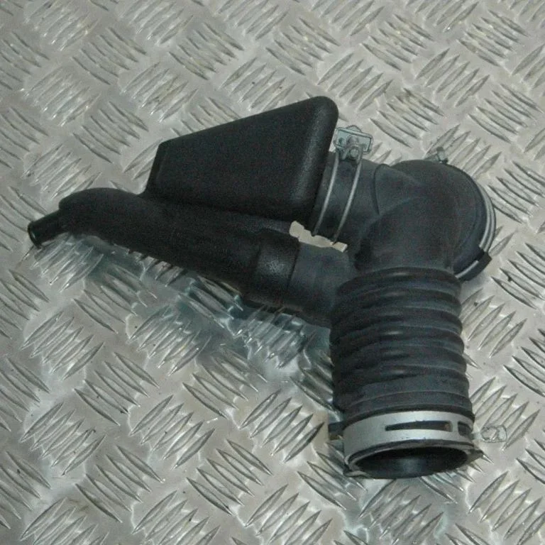 Šļūtene (-es)/ caurule (-es) – Audi Q7 4L (2005-2015)
