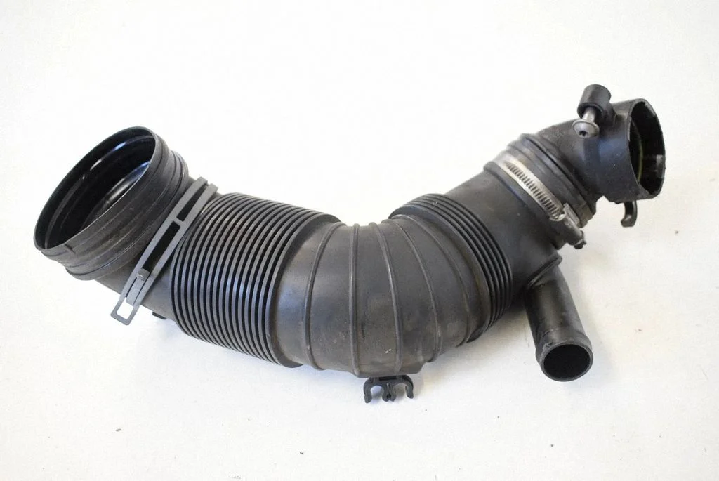 Õhu sisselaske voolik (-ud)/ toru (-d) – Skoda Superb B6 (3T) (2008-2015)